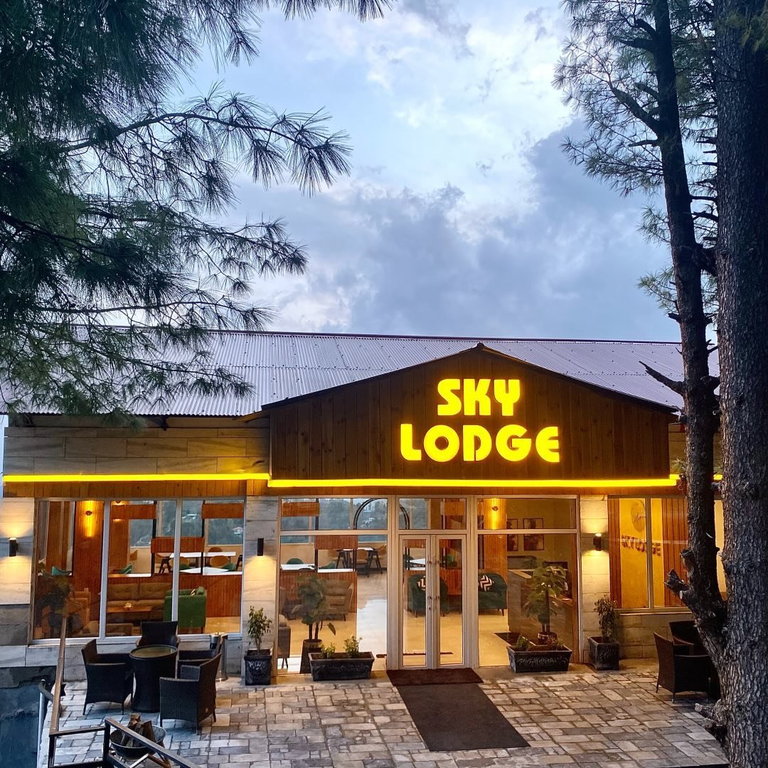 Sky Lodge Hotel Muree