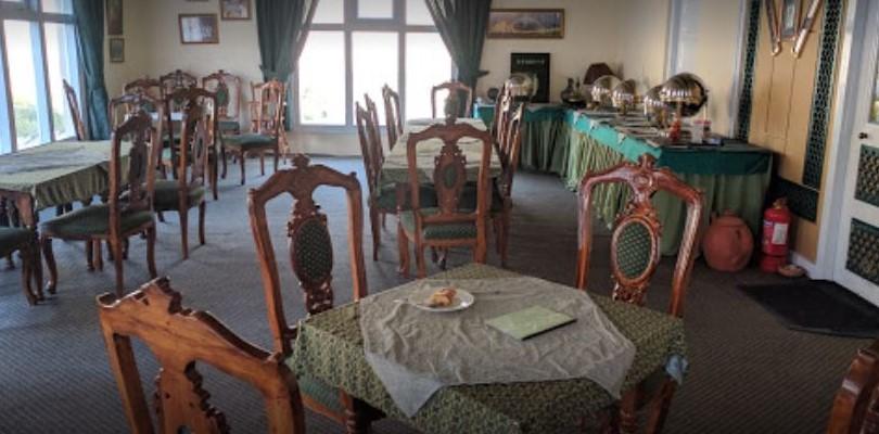 Glacier Breeze Restaurant