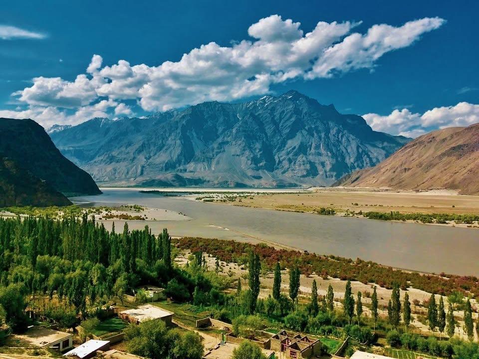 8 days trip to HUNZA - SKARDU
