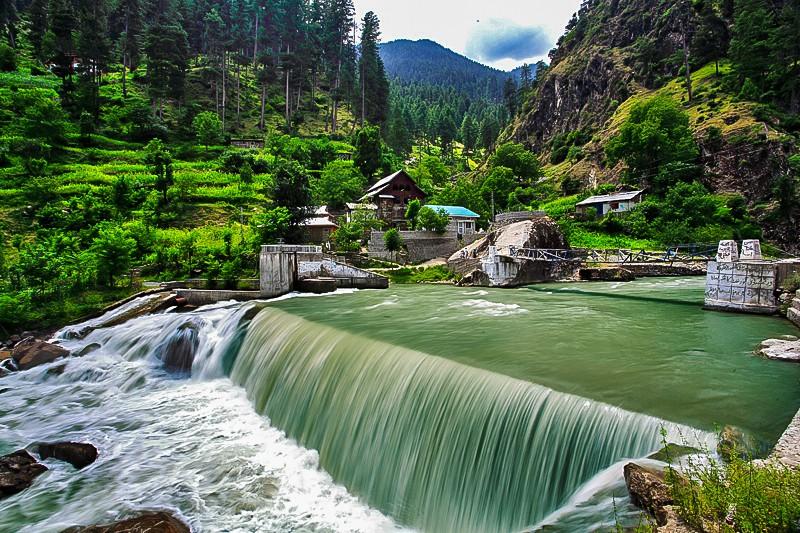 4 Days Tour to Neelum Valley Azad Kashmir