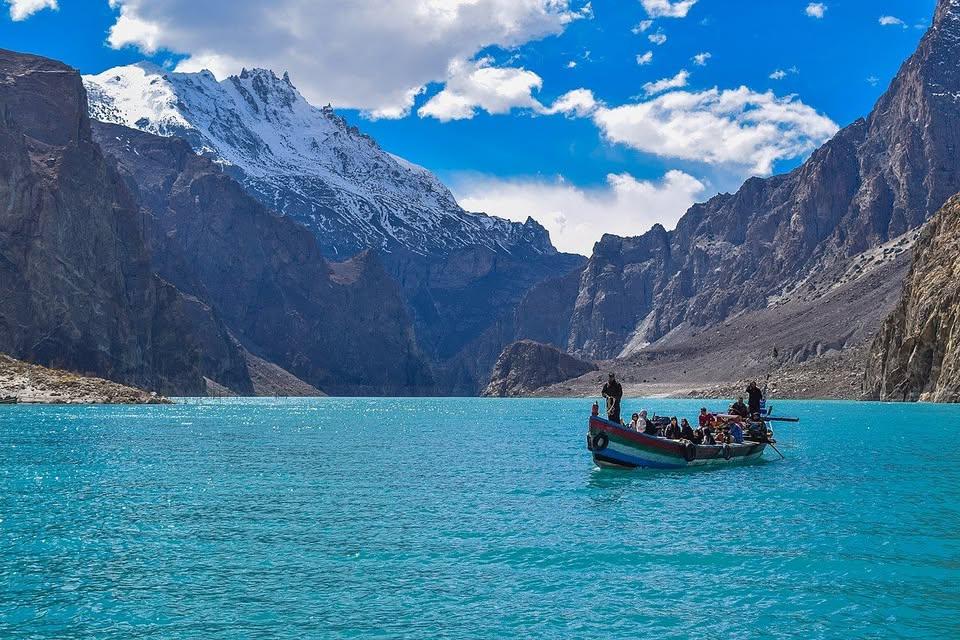 5 days trip to HUNZA - KHUNJRAB
